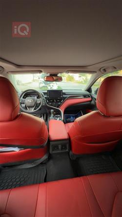 تۆیۆتا کامری